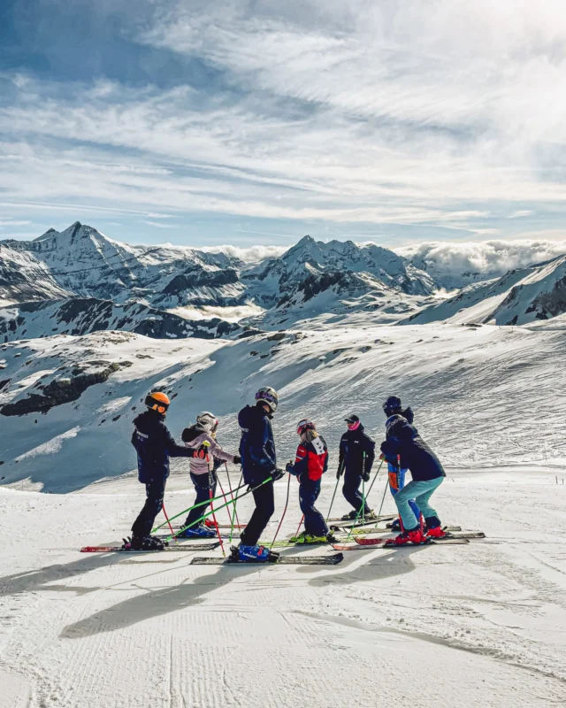 7.5.25 - There’s no better office than this, for our coaches, it’s a world-class training ground, and for our athletes, it’s a space to grow and push their limits.

Spring conditions in Tignes continue to offer the perfect environment. Staying in our home resort in May means less travel, more time on snow, and greater efficiency in balancing our Learn and Perform Better programmes, all vital for long-term athlete development.

#apex2100 #skiacademy #skiracing #skiracer #skiing #slalomskiing #powder #tignes